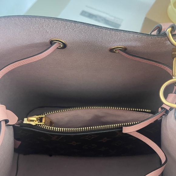 LOUIS VUITTON NEO NOE PINK SUEDE - Picture 4 of 4